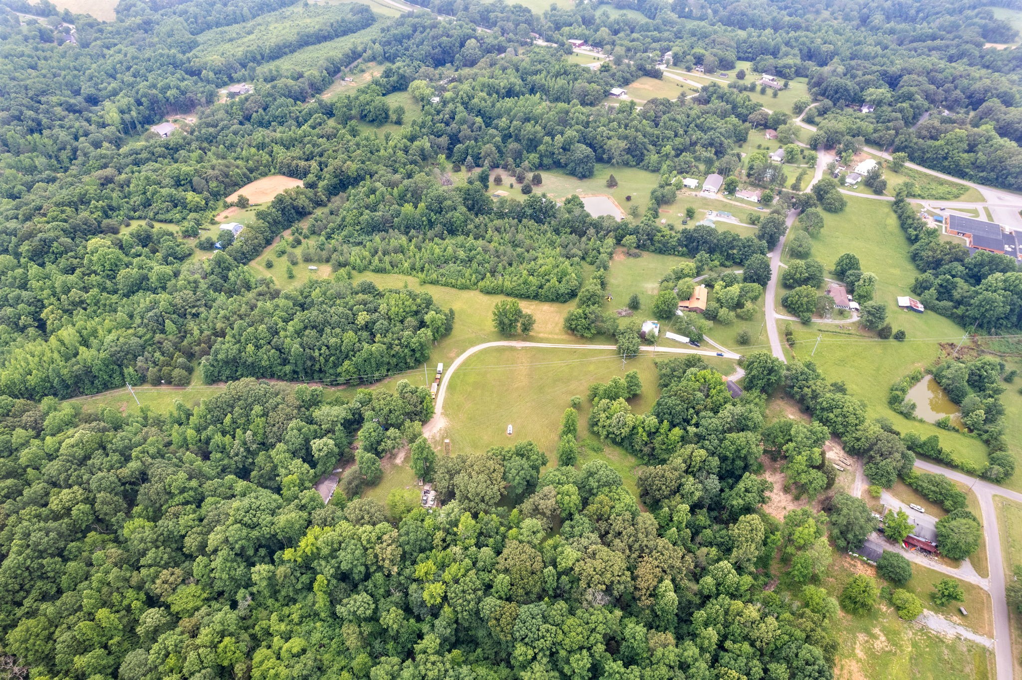 1024 Pleasant Valley Road Chapmansboro, TN 37035 - Photo 10 of 18 Gallery Image 10