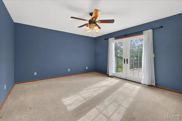 $344,900 | 943 Meadowview Lane, Columbia, IL 62236