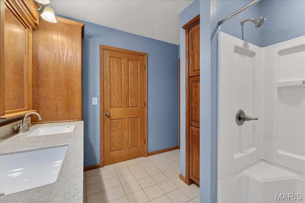943 Meadowview Lane Columbia, IL 62236 - Photo 20 of 46