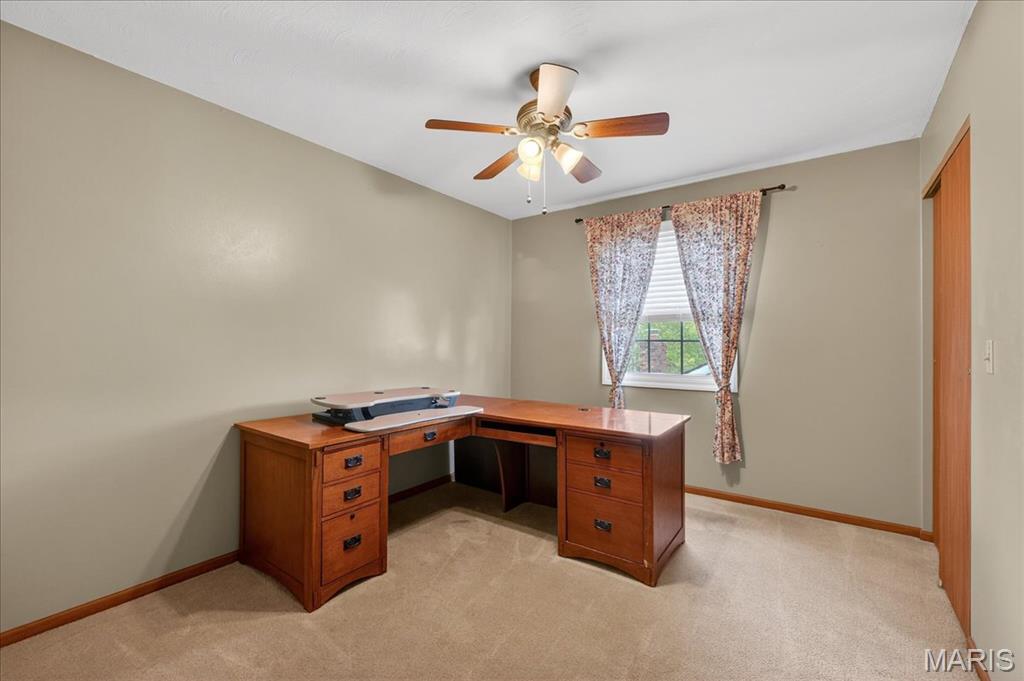 943 Meadowview Lane Columbia, IL 62236 - Photo 23 of 46