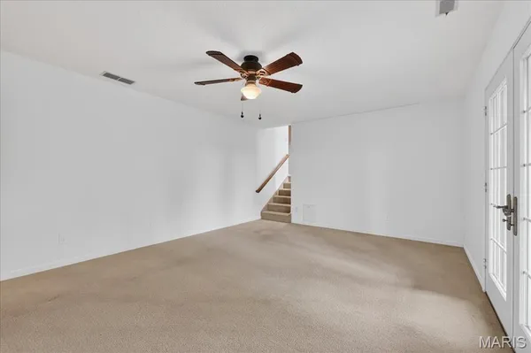 $344,900 | 943 Meadowview Lane, Columbia, IL 62236