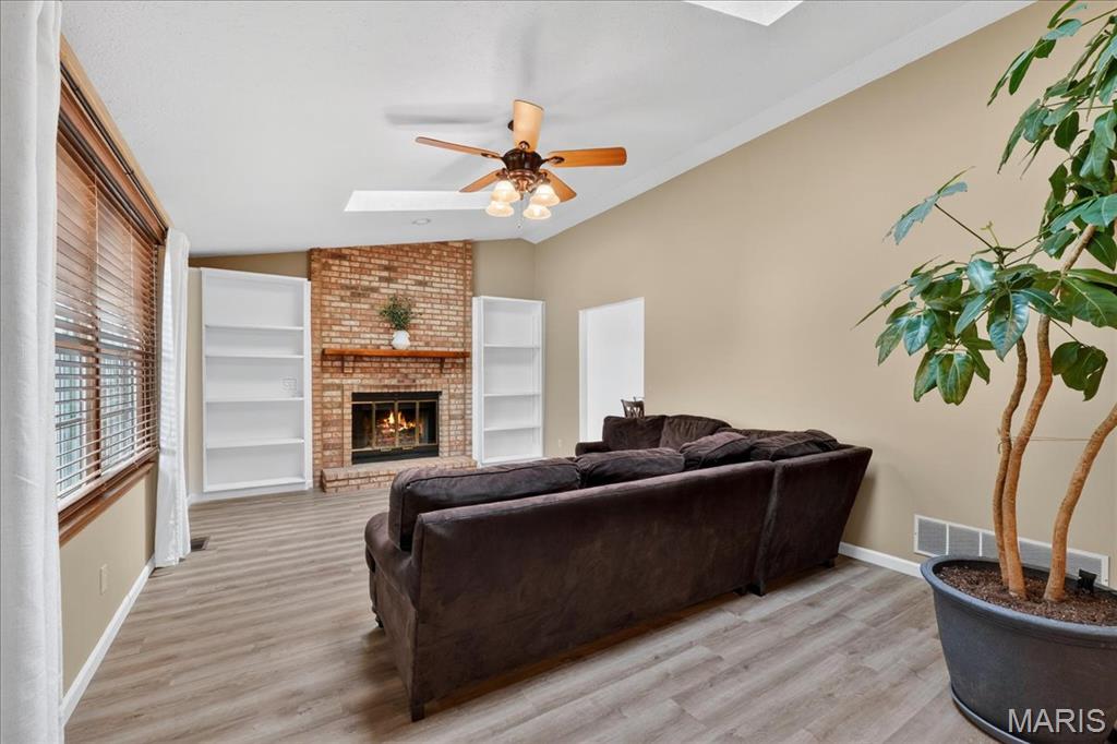 943 Meadowview Lane Columbia, IL 62236 - Photo 7 of 46
