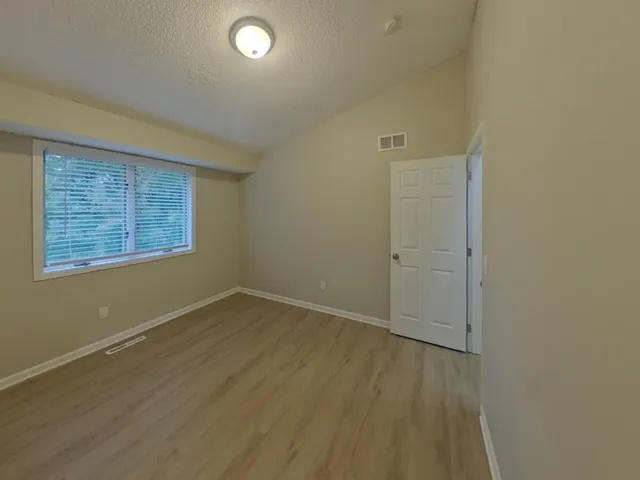 $2,479 | 4448 Hamilton Drive, Eagan, MN 55123