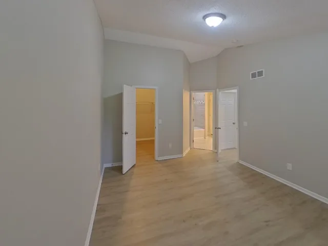 $2,479 | 4448 Hamilton Drive, Eagan, MN 55123