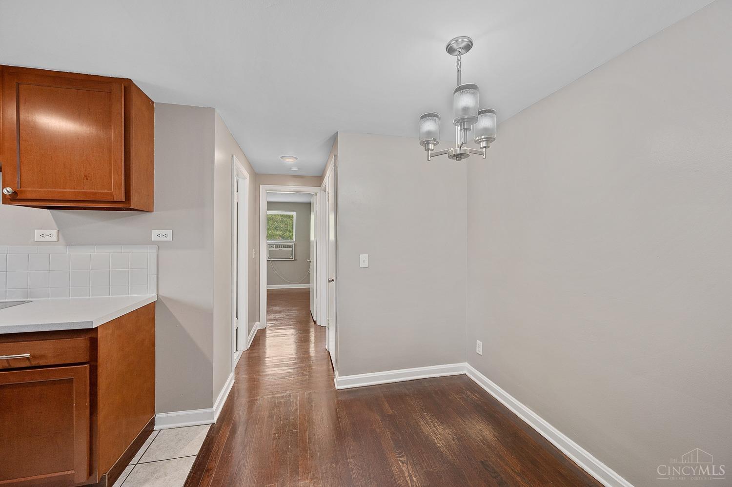 70 East Galbraith Road Cincinnati, OH 45216 - Photo 7 of 25 Gallery Image 7