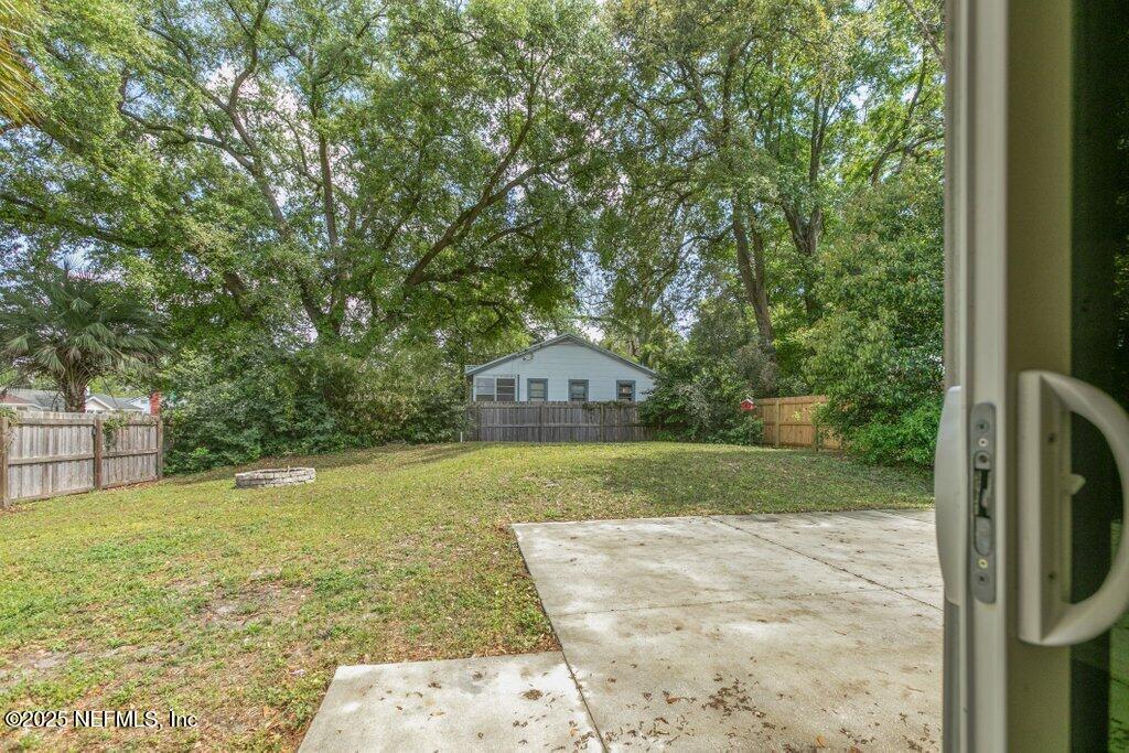 2235 Bayview Road Jacksonville, FL 32210 - Photo 33 of 41 Fully Fenced Backyard