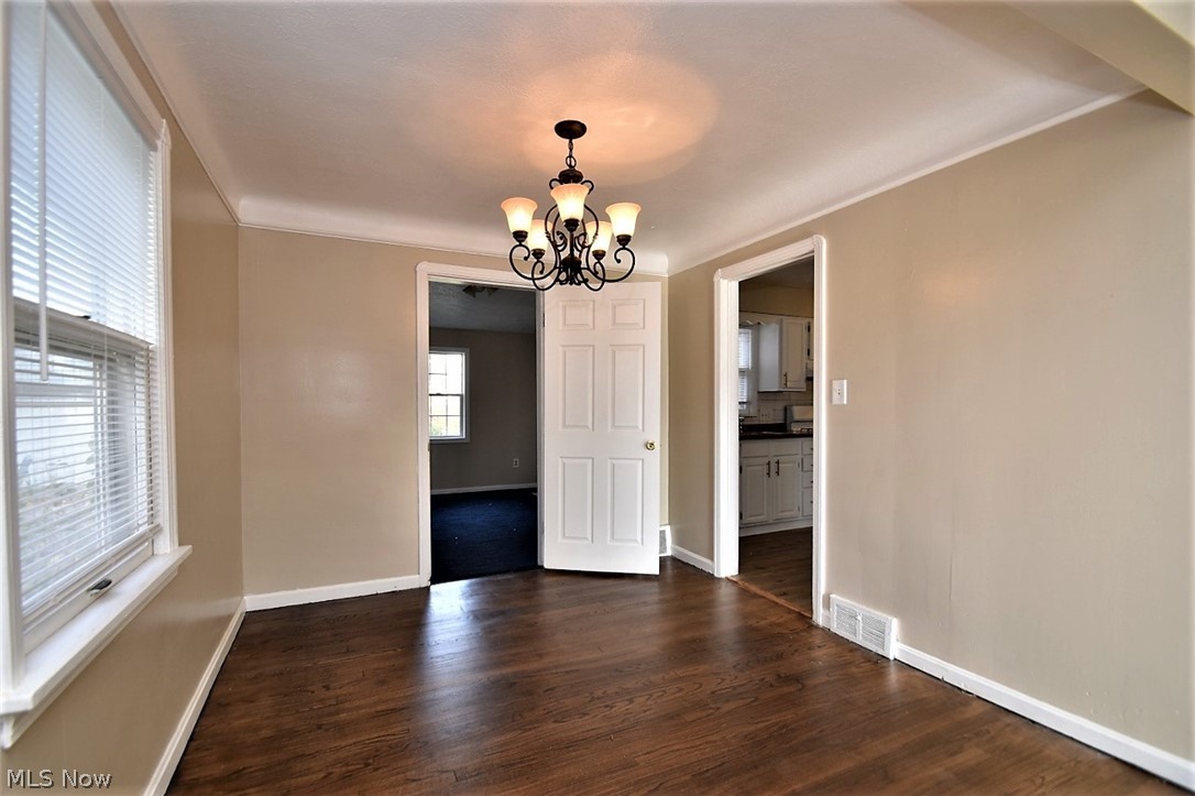3795 Fairoaks Road South Euclid, OH 44121 - Photo 8 of 33 Formal dining room