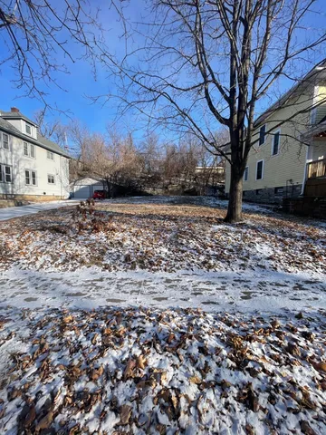 $44,900 | 858 Burr Street North, St. Paul, MN 55130