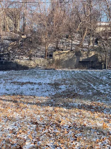 $44,900 | 858 Burr Street North, St. Paul, MN 55130