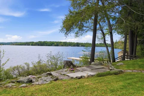 $3,250,000 | 61 Wallace Point Road, Moultonborough, NH 03254