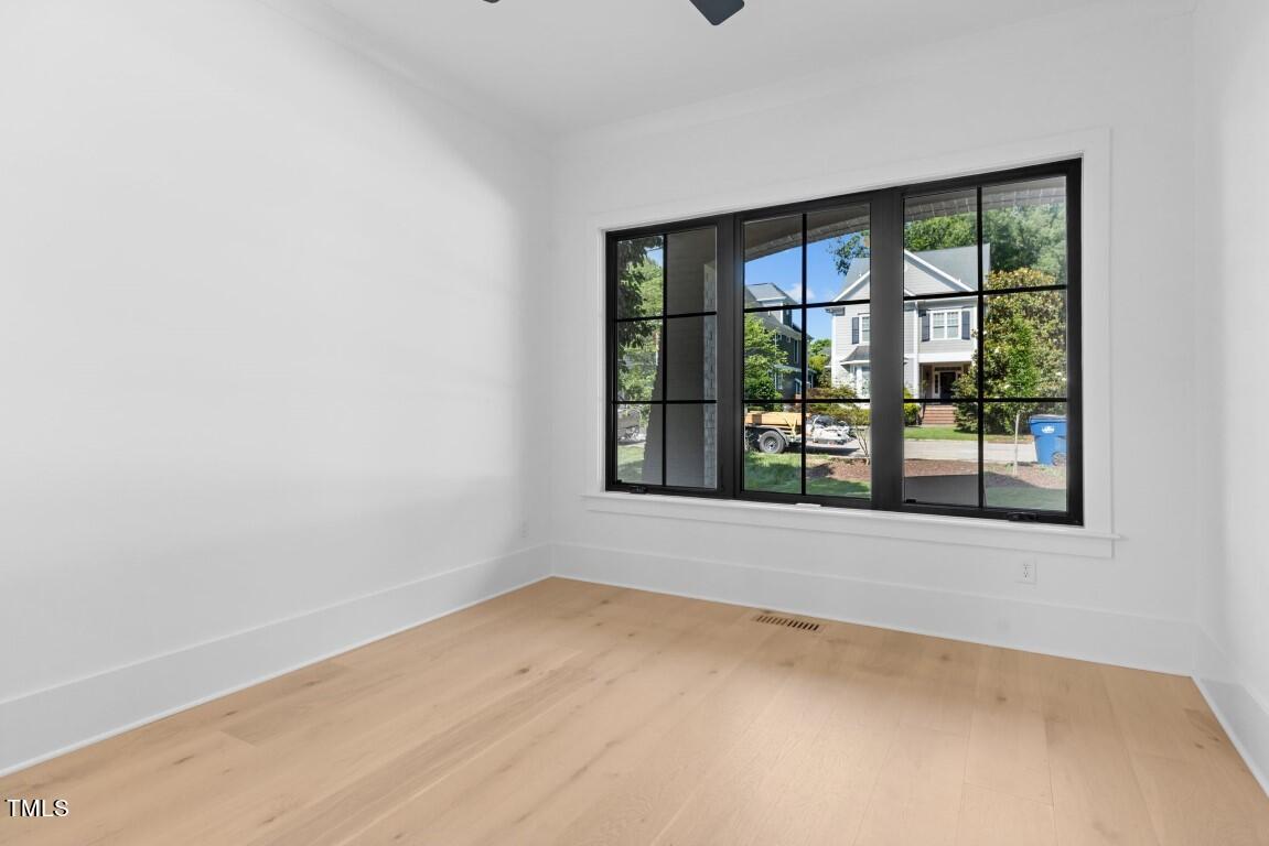 1712 Carson Street Raleigh, NC 27608 - Photo 29 of 62 7-web-or-mls-8Y3A8082 (Medium)