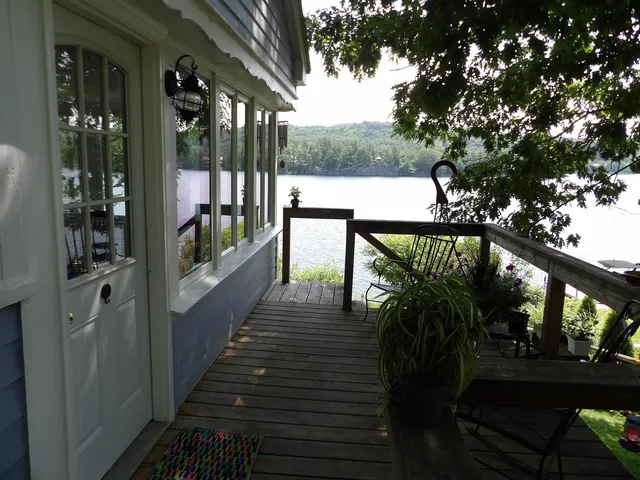 $695,000 | 49 Rockview Road, Castleton, VT 05735