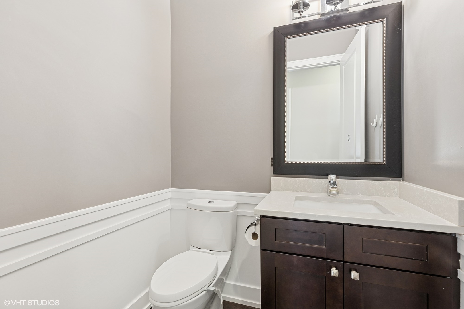 2131 Parkview Court Wilmette, IL 60091 - Photo 20 of 54 a bathroom with a sink vanity and a toilet