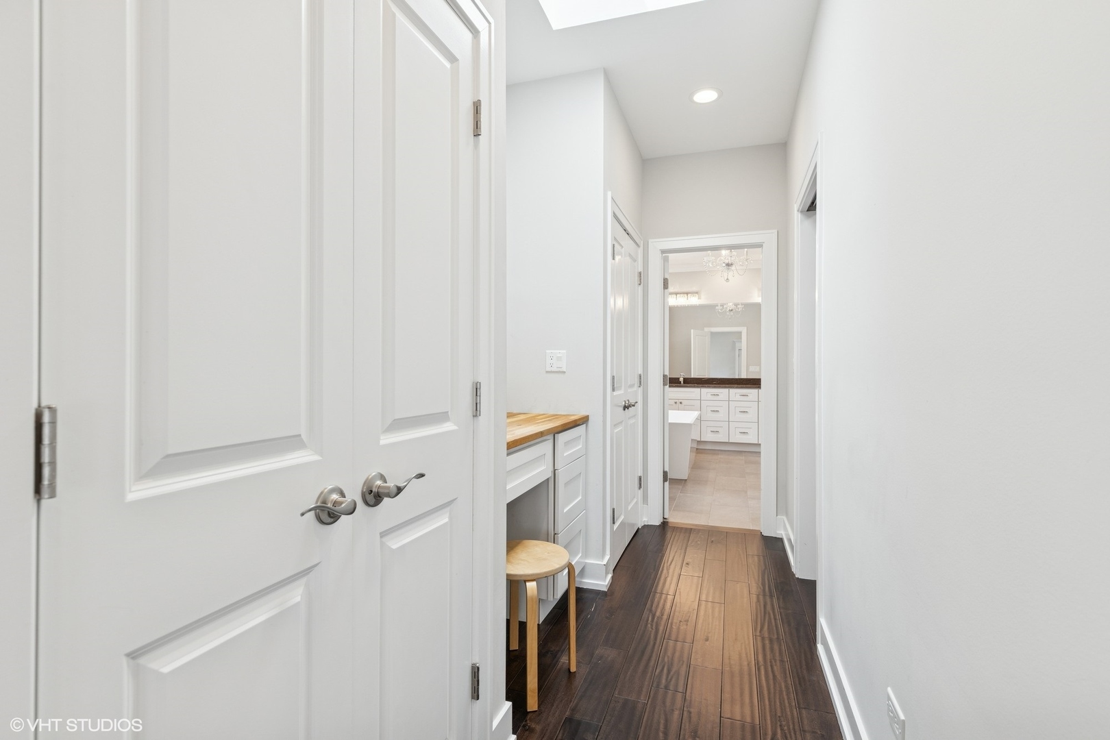 2131 Parkview Court Wilmette, IL 60091 - Photo 23 of 54 a view of an entryway with wooden floor