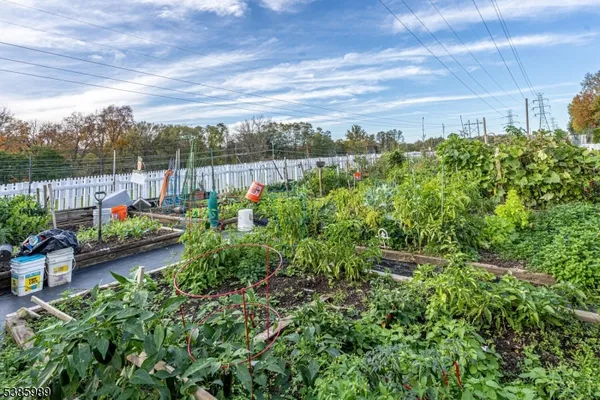 $315,000 | 284 Rainbow Way, Phillipsburg, NJ 08865