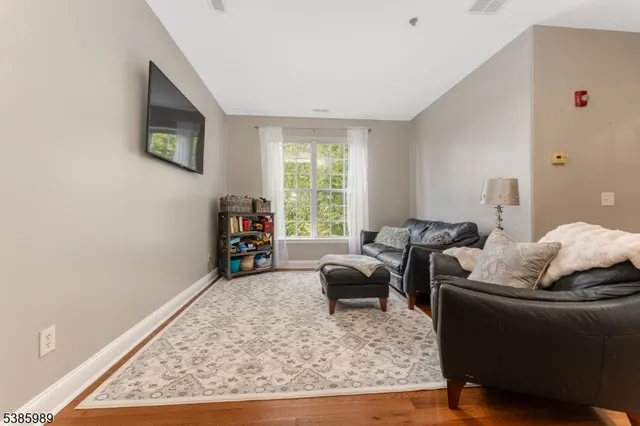 $319,499 | 284 Rainbow Way, Phillipsburg, NJ 08865