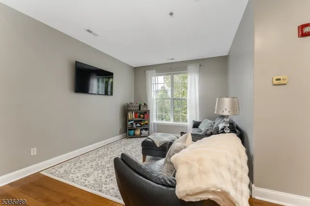 $319,499 | 284 Rainbow Way, Phillipsburg, NJ 08865