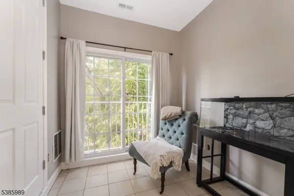 $315,000 | 284 Rainbow Way, Phillipsburg, NJ 08865