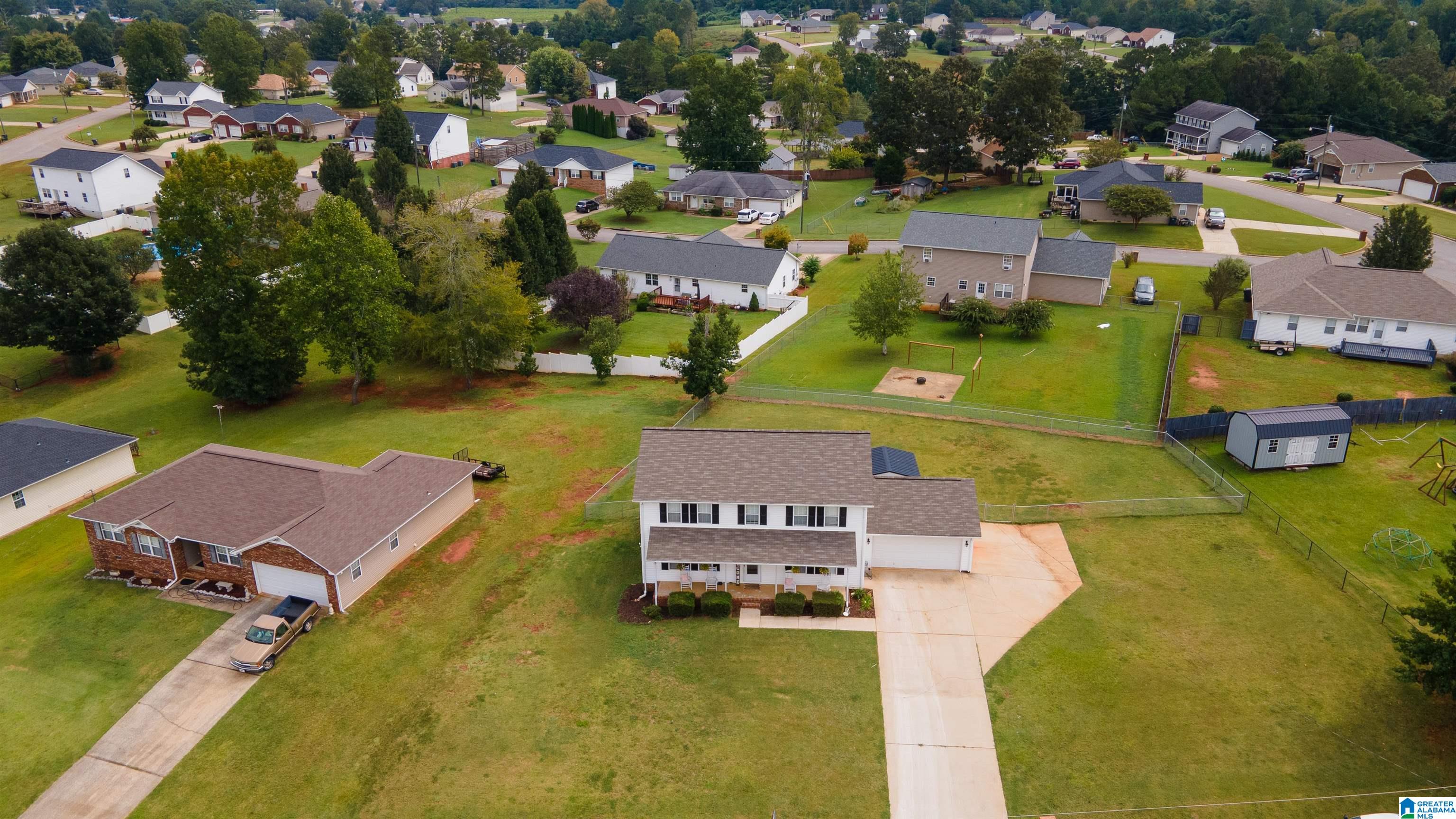 280 Wilson Way Weaver, AL 36277 - Photo 3 of 36