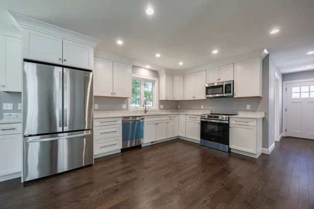 $629,900 | 122 Canal Street, Blackstone, MA 01504