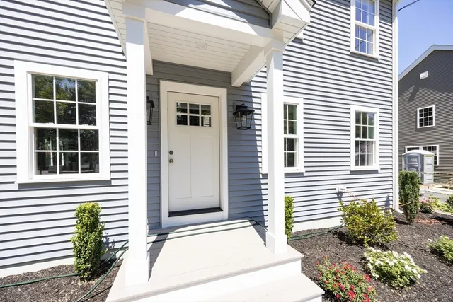 $629,900 | 122 Canal Street, Blackstone, MA 01504