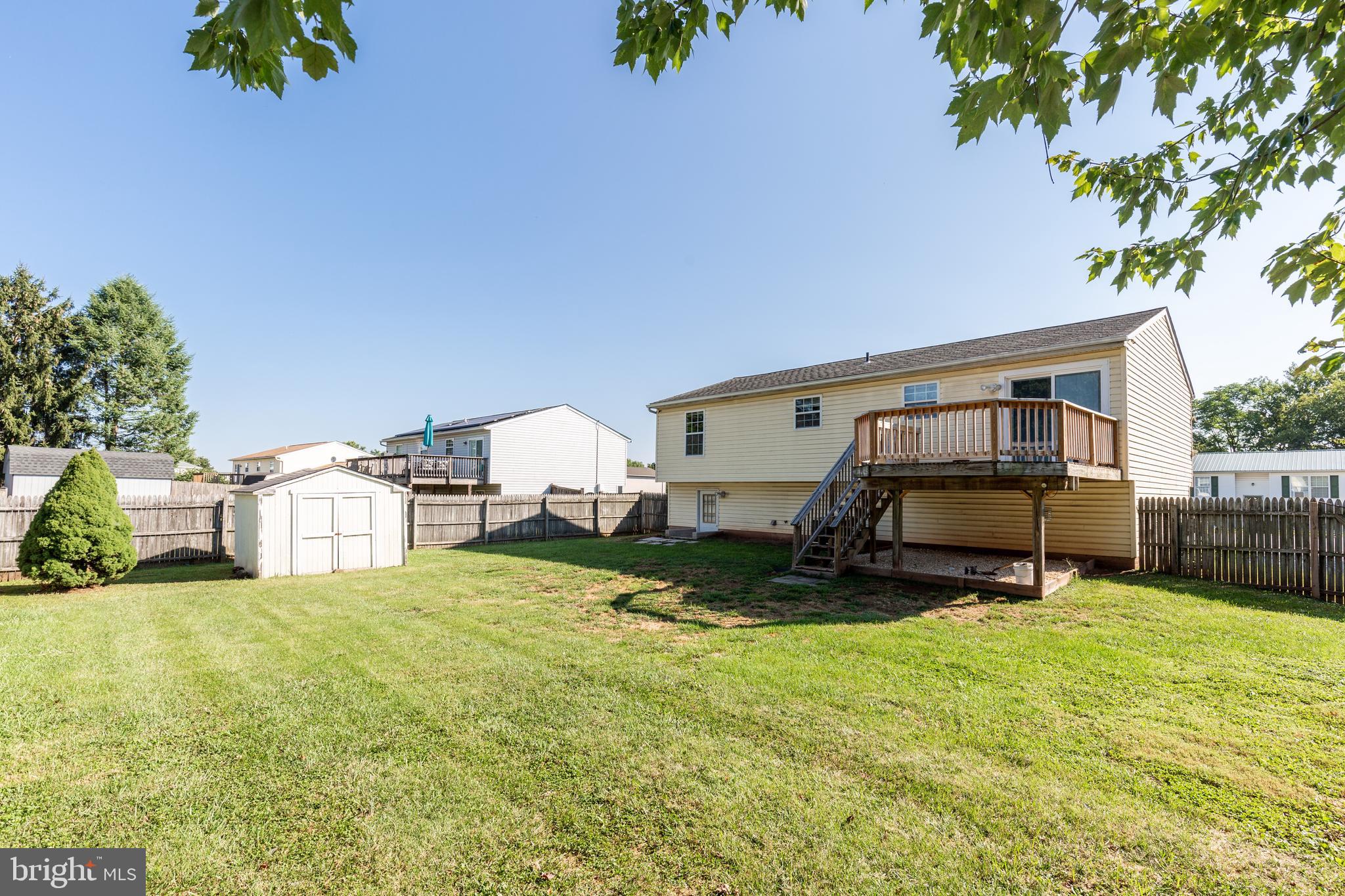 210 Roth Avenue Taneytown, MD 21787 - Photo 2 of 39 Large level backyard