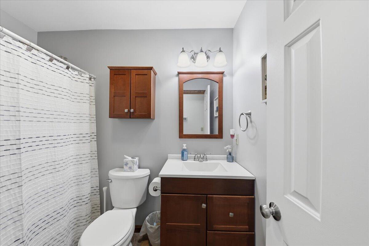 1276 Frogtown Road Union, KY 41091 - Photo 18 of 48 25-Bathroom