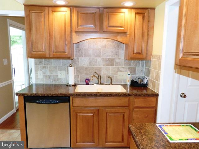 3330 Harrowgate Road York, PA 17402 - Photo 11 of 36 Gallery Image 11