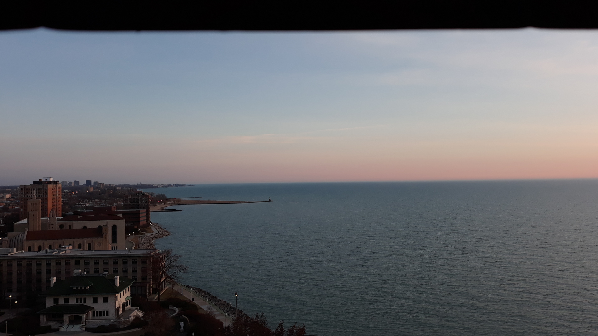 6325 North Sheridan Road, Unit 1502 Chicago, IL 60660 - Photo 17 of 18