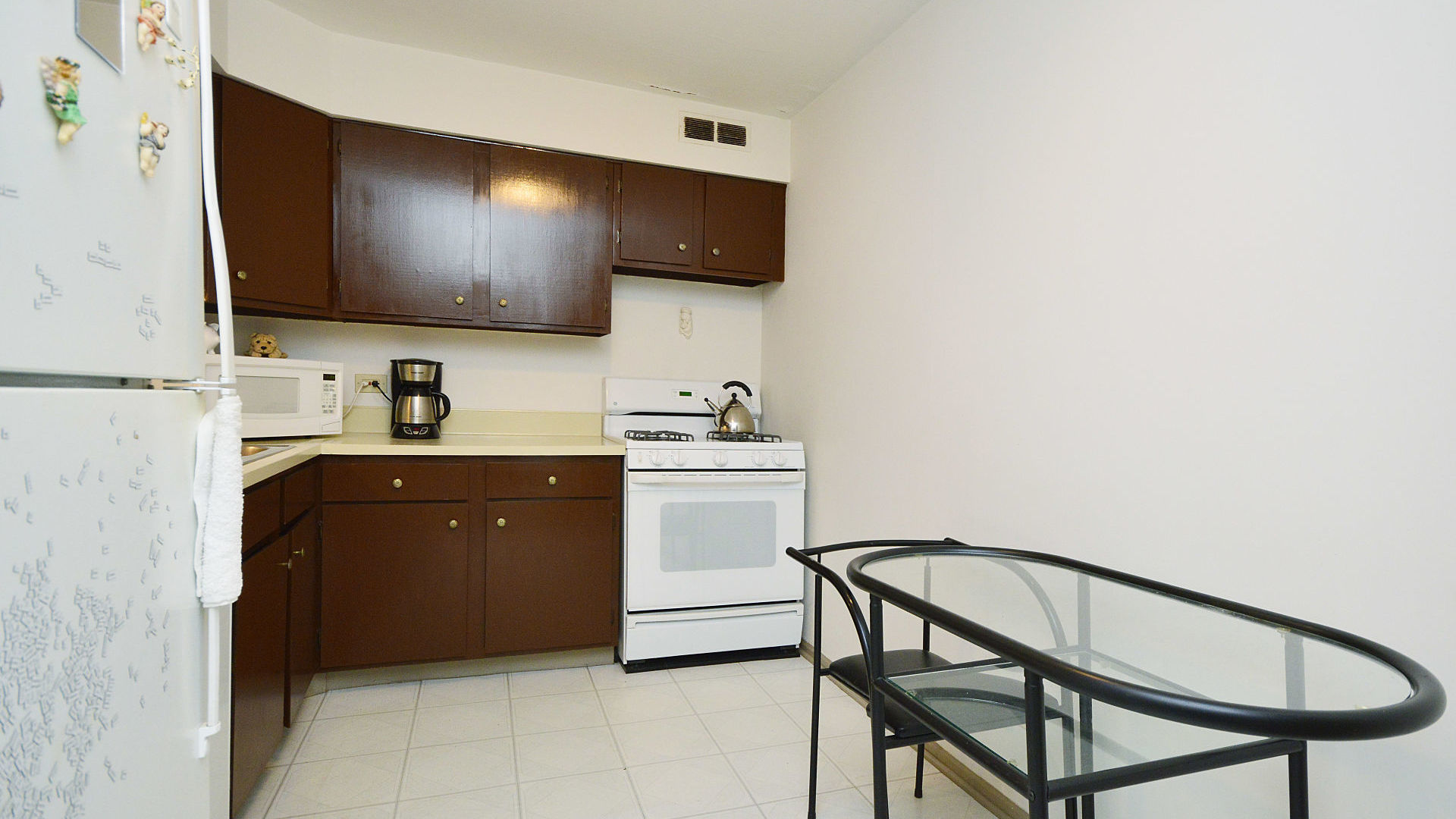 6325 North Sheridan Road, Unit 1502 Chicago, IL 60660 - Photo 7 of 18