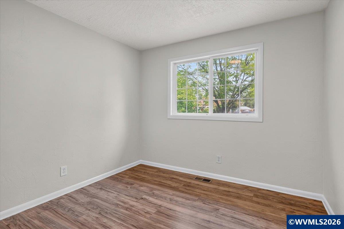 5079 Lone Oak Road Southeast Salem, OR 97306 - Photo 15 of 22