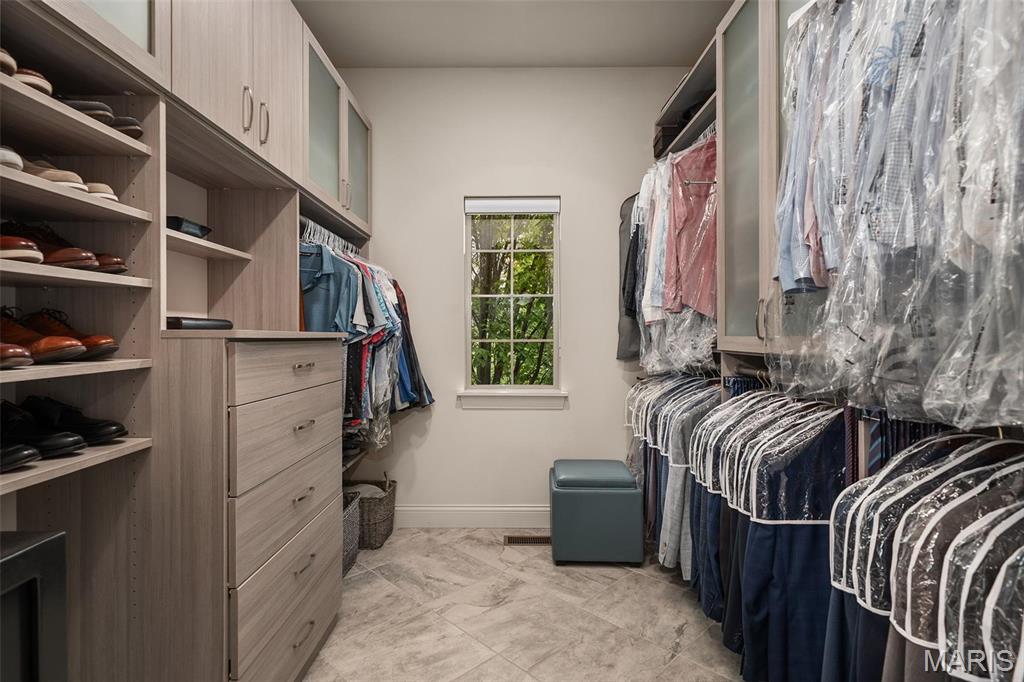 139 Frontenac Forest Street Frontenac, MO 63131 - Photo 39 of 48