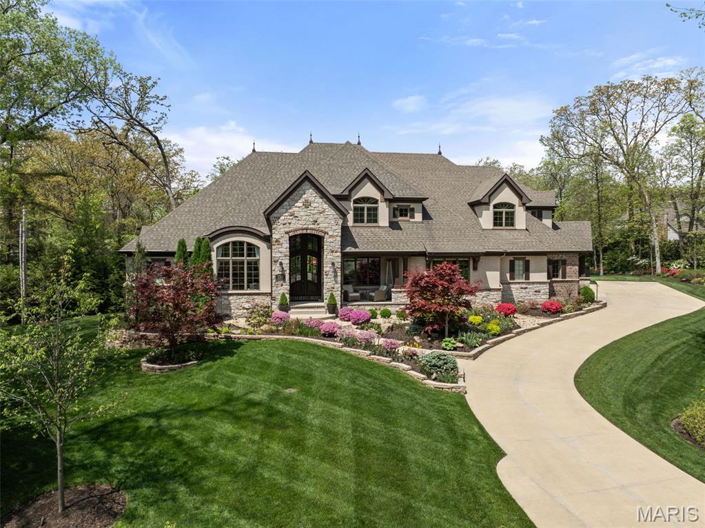 139 Frontenac Forest Street Frontenac, MO 63131 - Photo 5 of 48