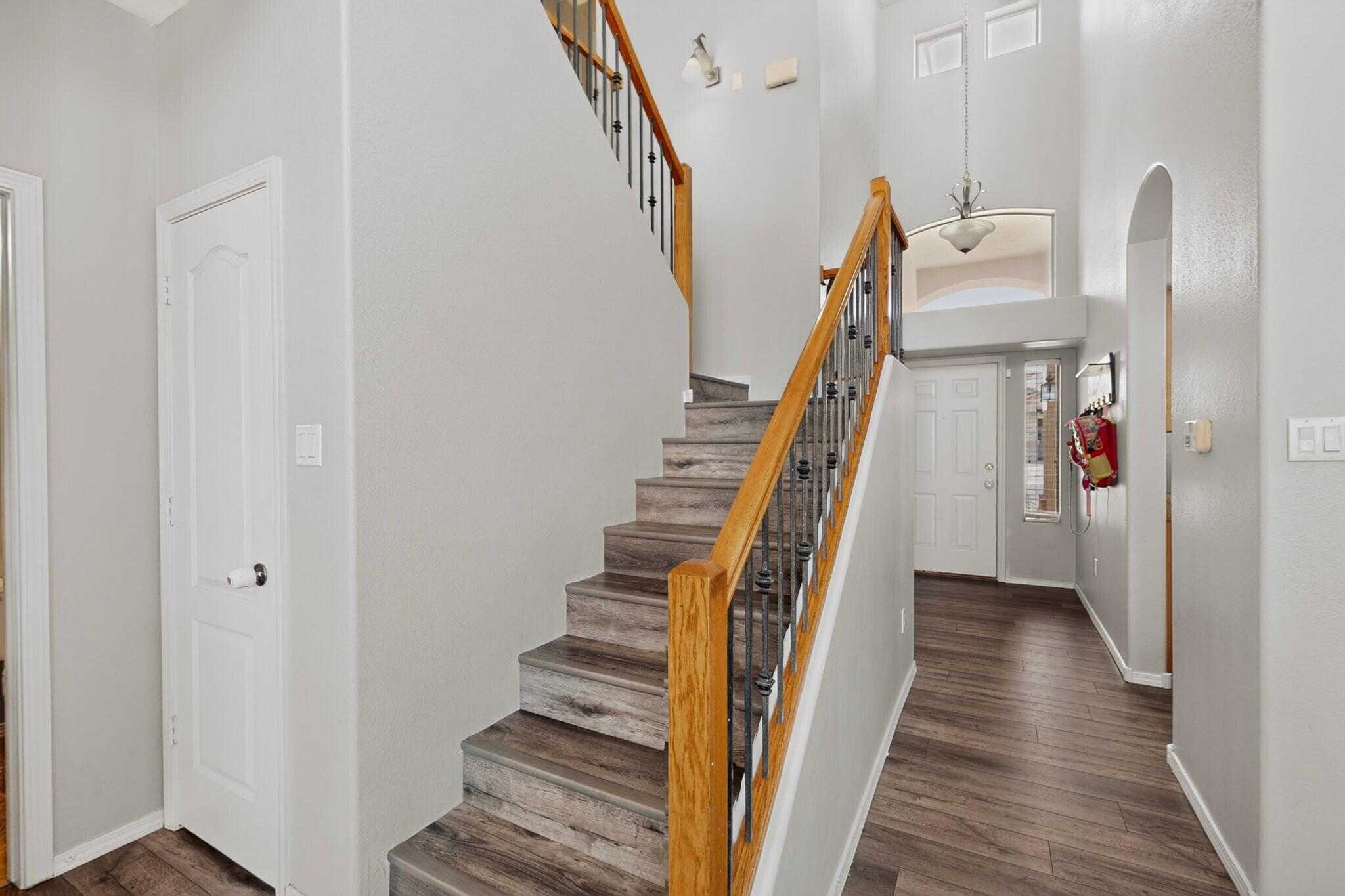 1225 Danzante Drive Southeast Rio Rancho, NM 87124 - Photo 9 of 47 Gallery Image 9