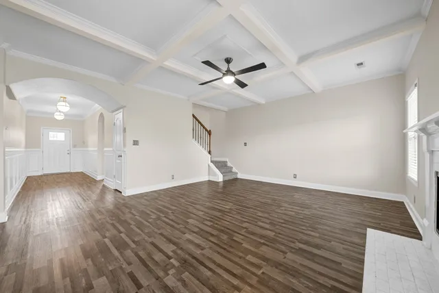 $419,900 | 2048 Bandera Drive, Clarksville, TN 37042