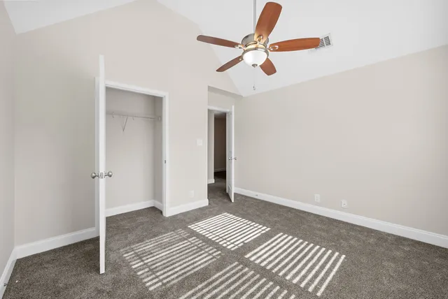 $419,900 | 2048 Bandera Drive, Clarksville, TN 37042