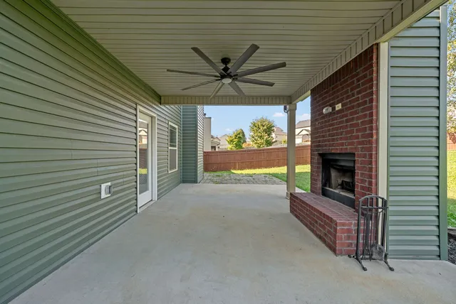 $419,900 | 2048 Bandera Drive, Clarksville, TN 37042