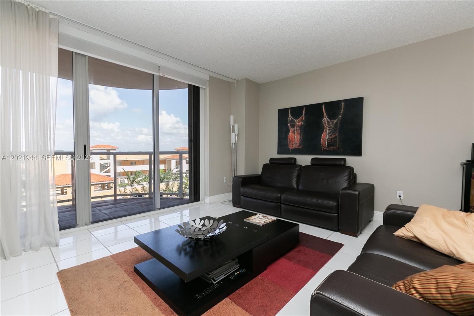 8855 Collins Avenue, Unit 6F Surfside, FL 33154 - Photo 6 of 26
