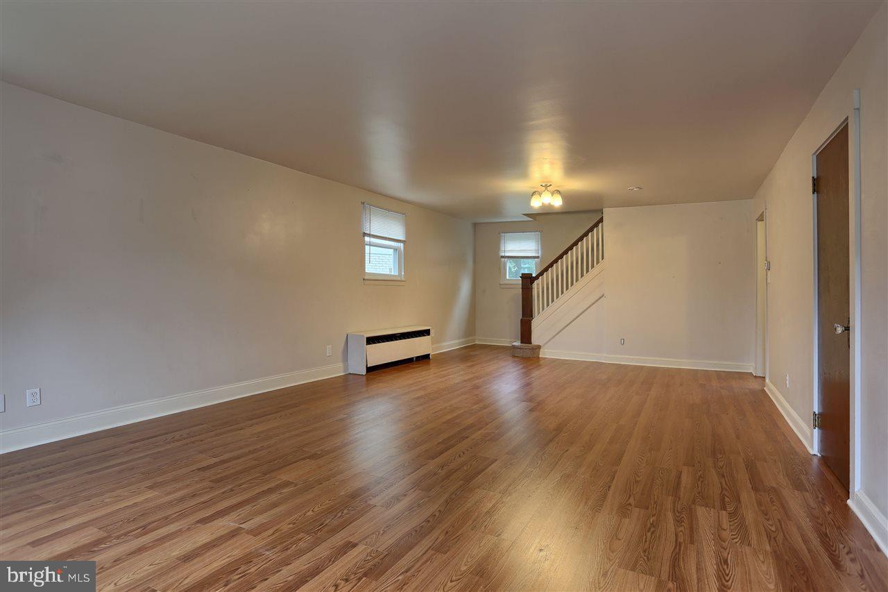 51 Forney Drive Lititz, PA 17543 - Photo 3 of 25