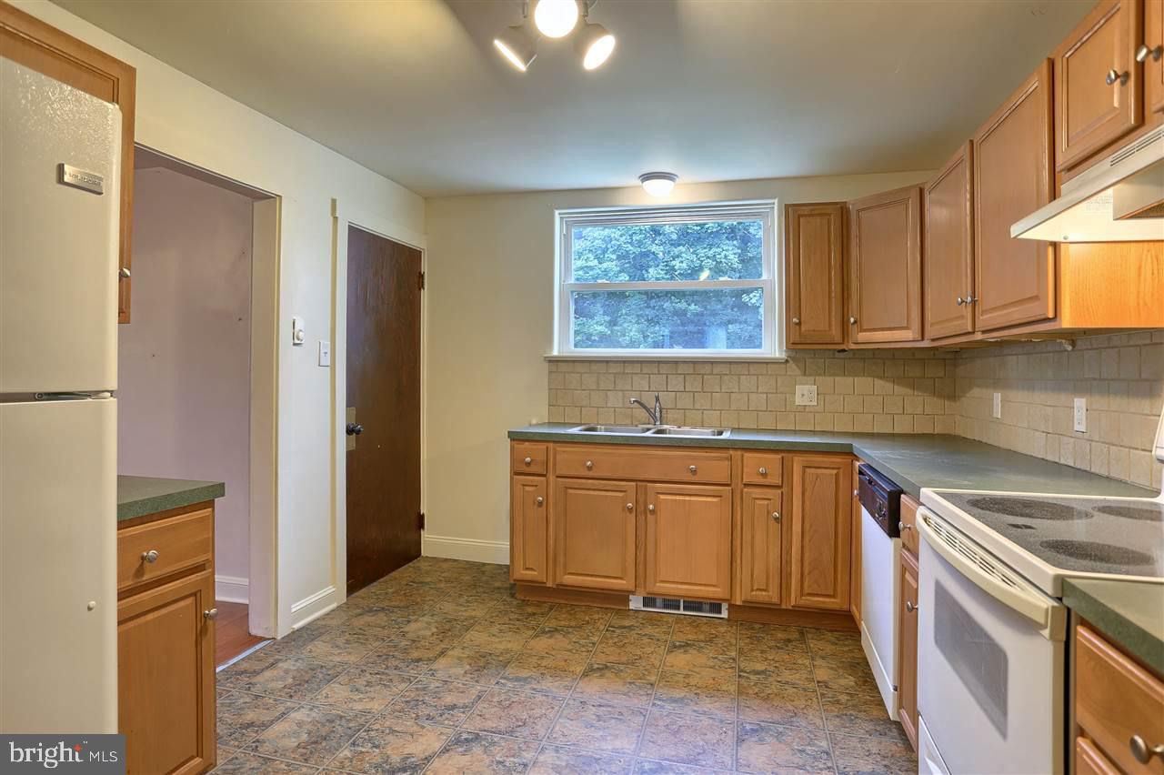 51 Forney Drive Lititz, PA 17543 - Photo 10 of 25
