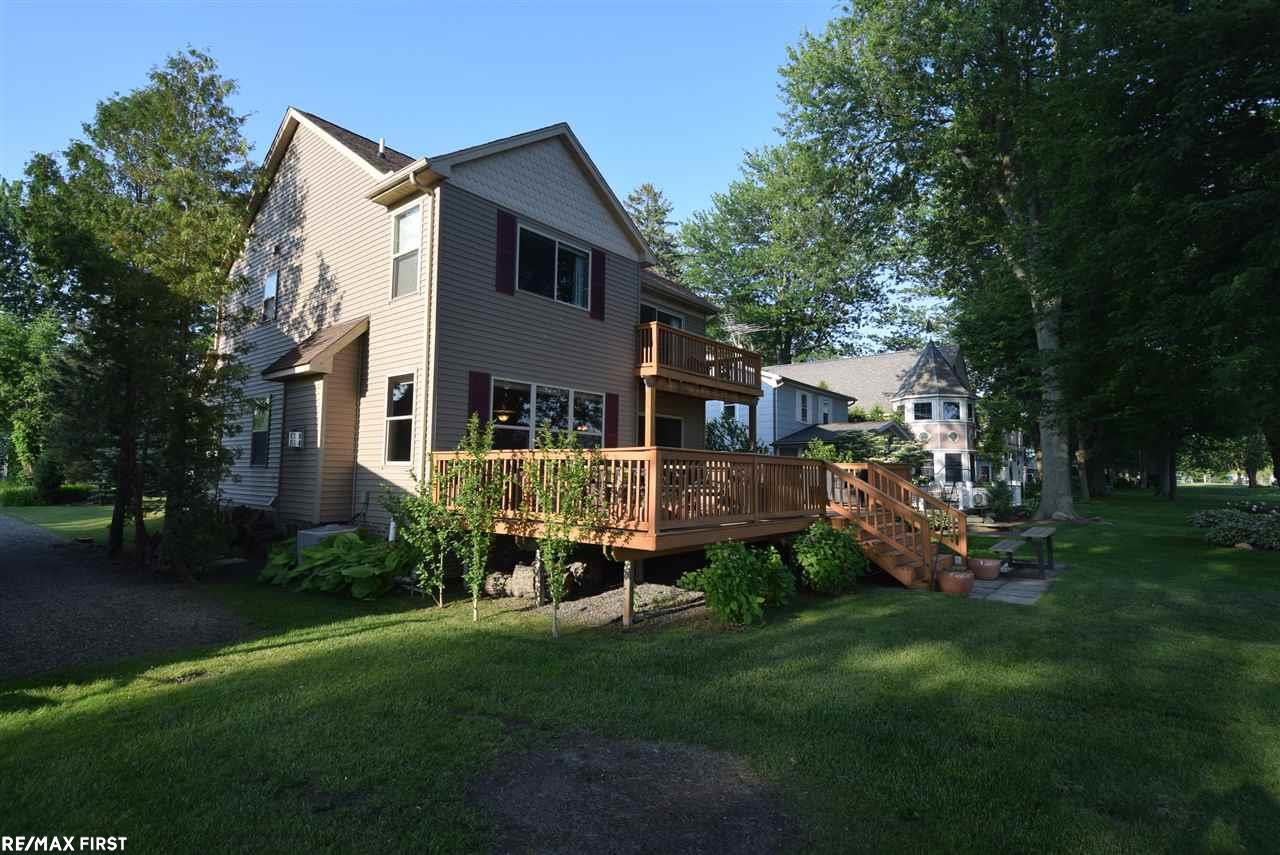 4663 Pointe Tremble Road Algonac, MI 48001 - Photo 2 of 46 31322748-1.JPG