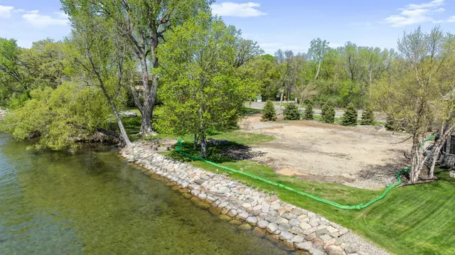 $2,399,000 | 4330 Manitou Road, Tonka Bay, MN 55331