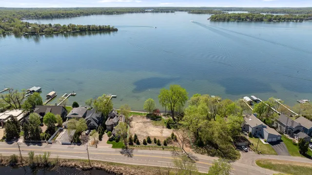 $2,399,000 | 4330 Manitou Road, Tonka Bay, MN 55331