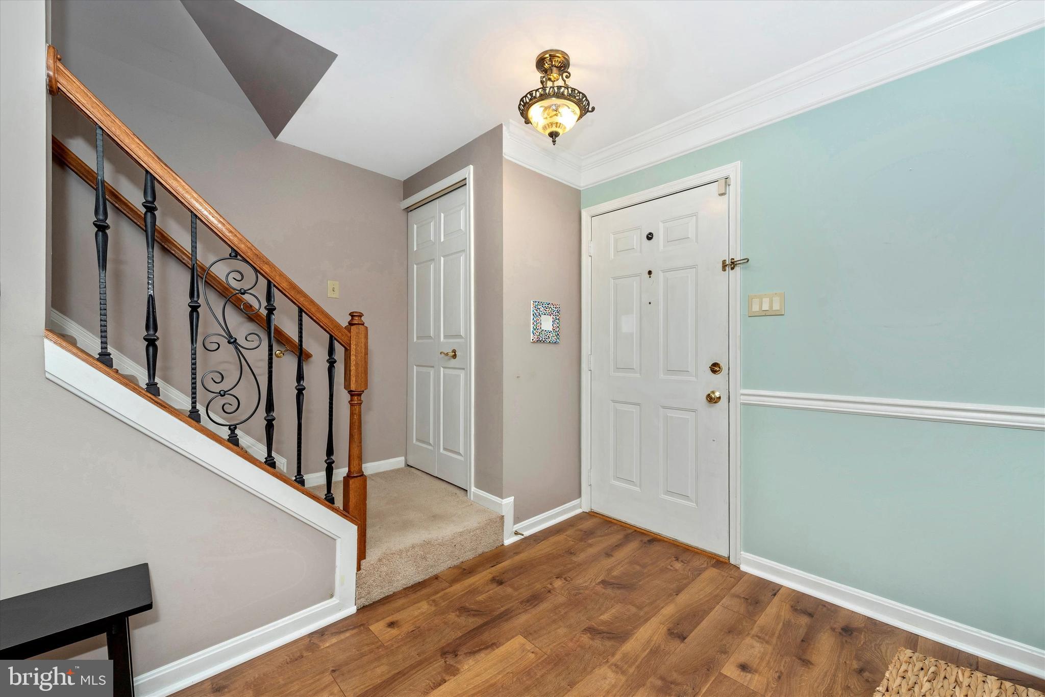 6715 Hemlock Point Road New Market, MD 21774 - Photo 3 of 51 Stylish and modern touches