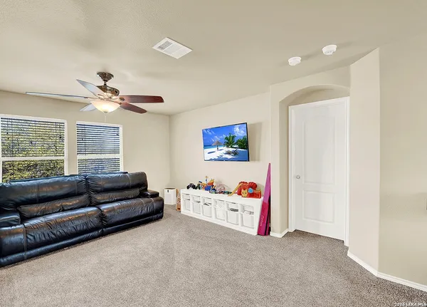 $2,250 | 3113 Mason Creek, Schertz, TX 78108