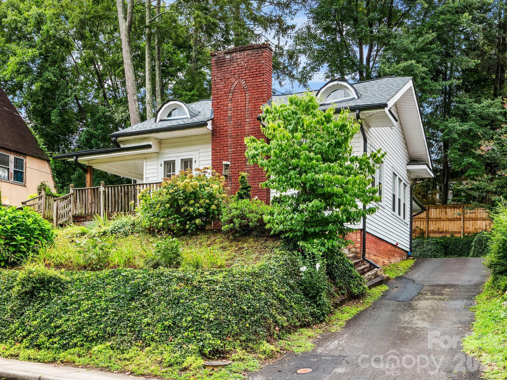 27 Warwick Road Asheville, NC 28803 - Photo 4 of 24 Gallery Image 4