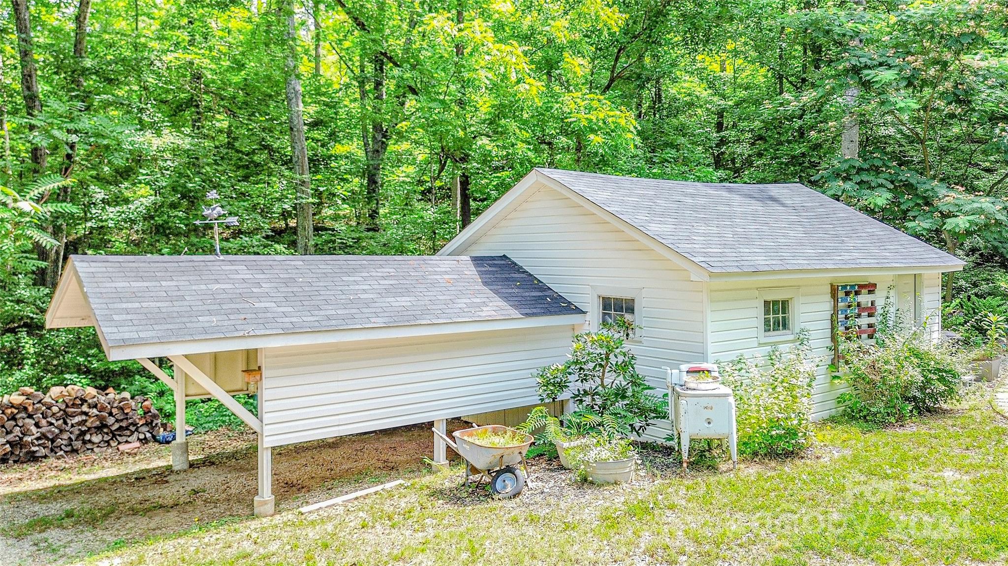 812 Walker Store Road Ellenboro, NC 28040 - Photo 32 of 43 Gallery Image 32