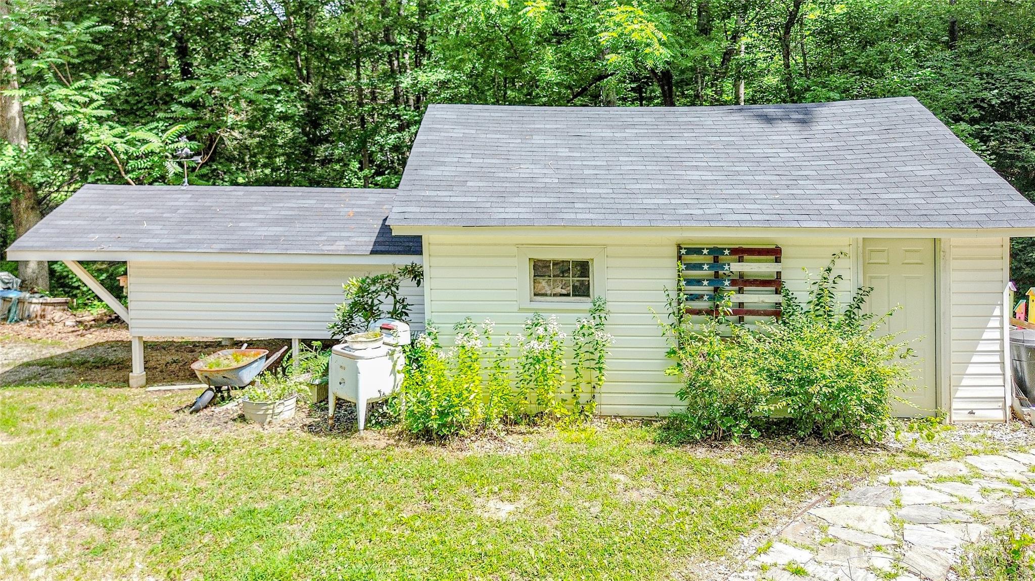 812 Walker Store Road Ellenboro, NC 28040 - Photo 33 of 43 Gallery Image 33