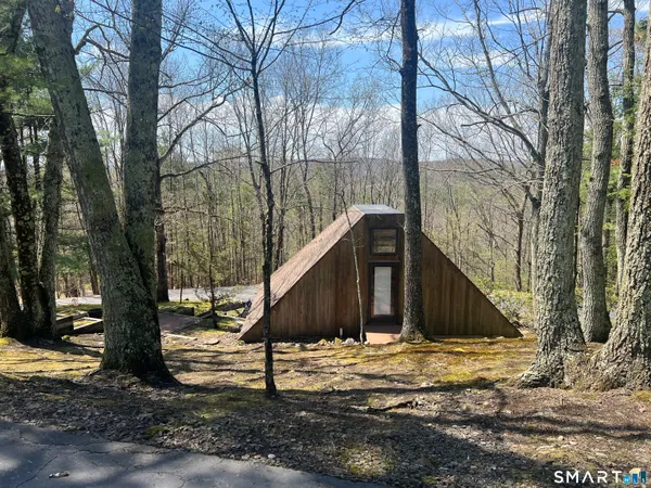 $1,219,000 | 86 Washburn Road, Canton, CT 06019