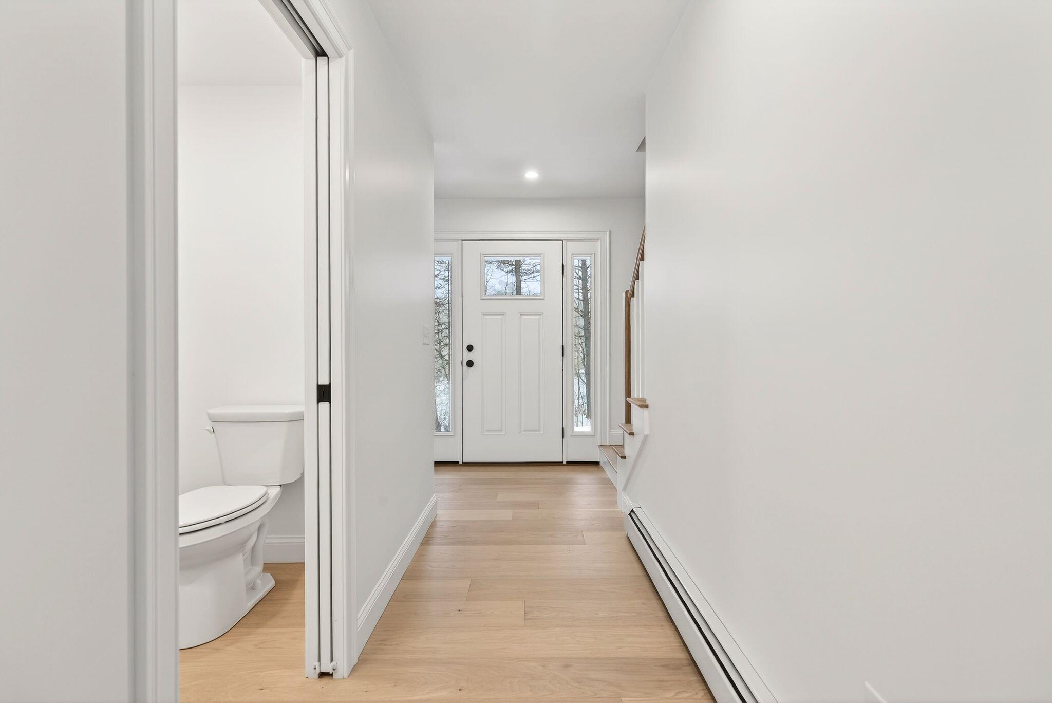 1595 U S 1 Route Freeport, ME 04032 - Photo 18 of 60 43_DSC09907